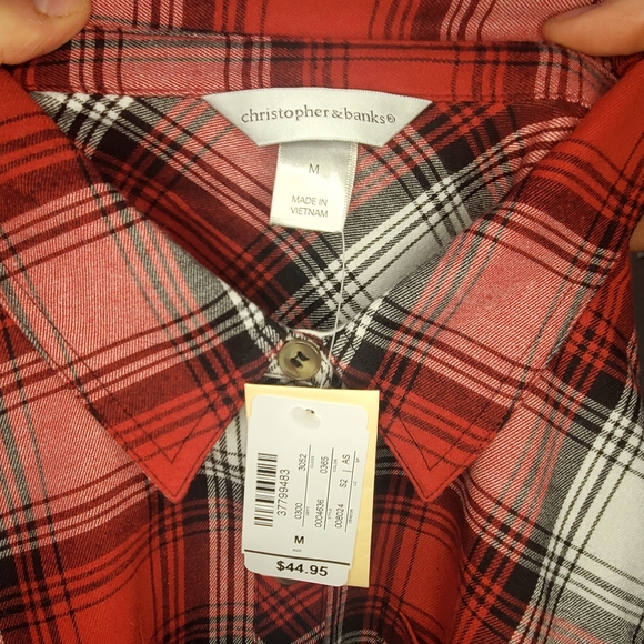 Christopher and Banks Womens  Top Button Down Red/White Shirt Size: Medium - Picture 4 of 6